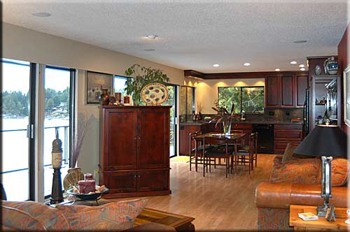 Garden Bay Retreat, Pender Harbour accommodation, British Columbia, Canada