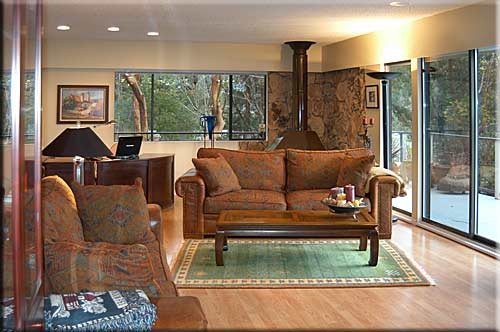 Garden Bay Retreat, Pender Harbour accommodation, BC, Canada