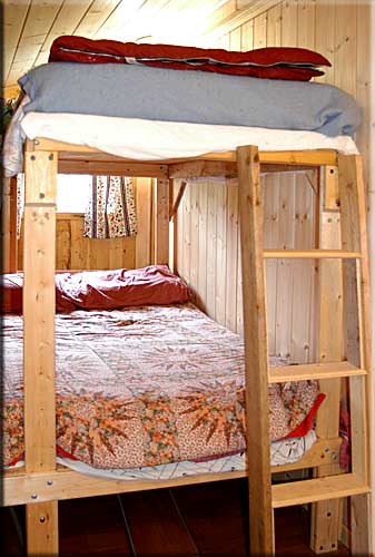 Powell Lake Getaway, Powell River vacation rental, British Columbia, Canada