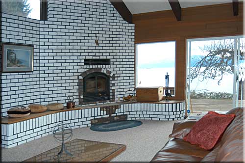 Ocean Beach Lodge, Powell River vacation rental, British Columbia, Canada