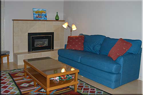 Singing Waters Cottage, Sunshine Coast vacation rental, British Columbia, Canada