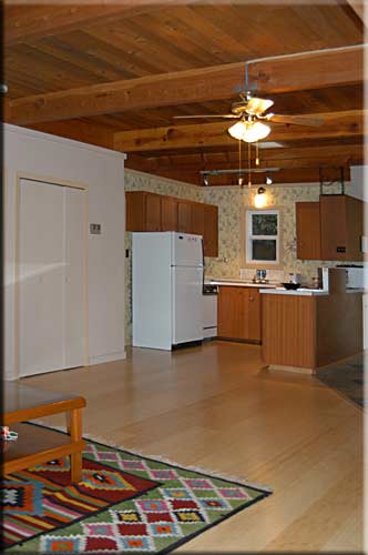 Singing Waters Cottage, Sunshine Coast accommodation, British Columbia, Kanada